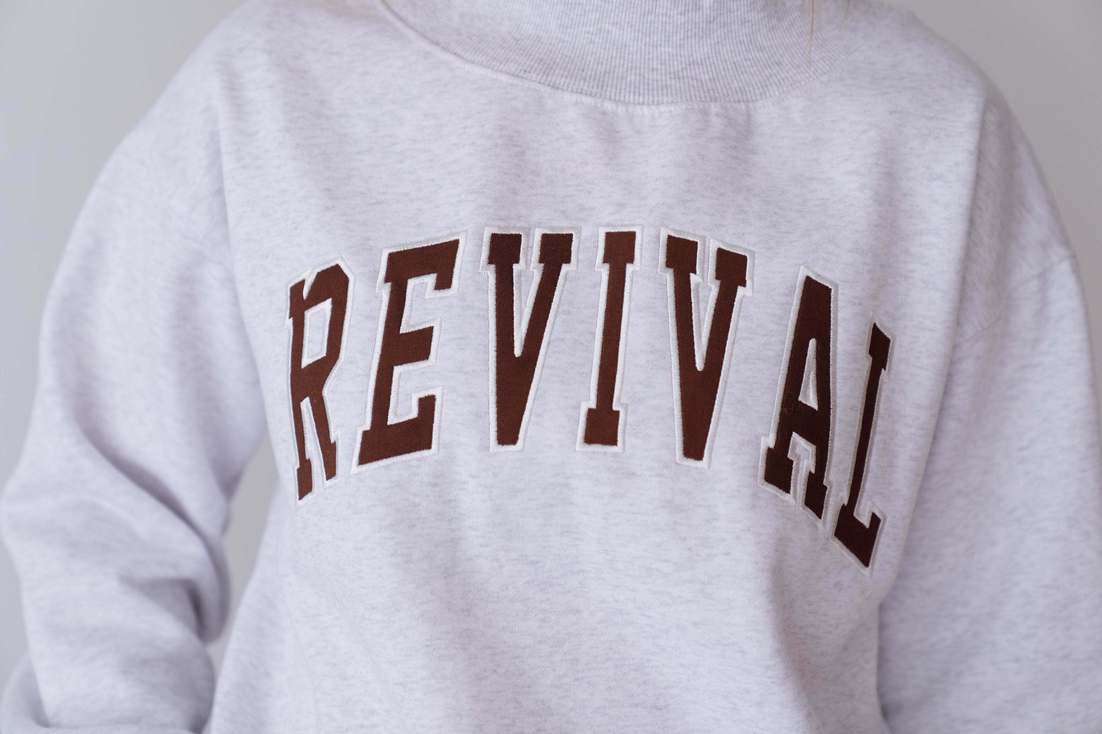 Revival Ash Mockneck